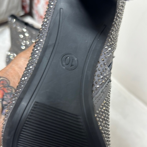 A New Day Silver Gunmetal Grey Ankle Booties with Block Heel and Rhinestones - Picture 14 of 16